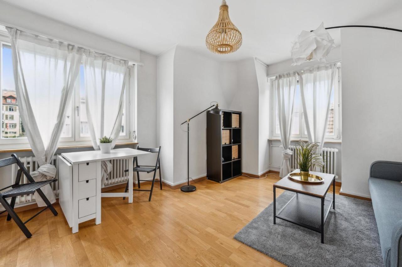 Cozy Apartment In The Heard Of Zurich Sonnegg エクステリア 写真